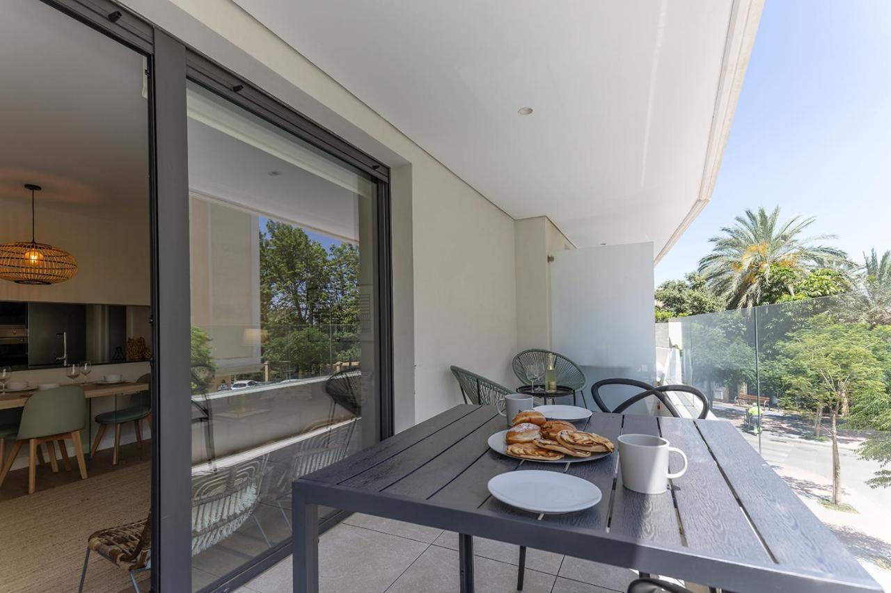 Stylish 2 Bedroom Apartment In Estepona Old Town Exterior foto